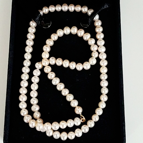 Unbranded Jewelry - Freshwater pearls necklace. Ligiht Pink, New